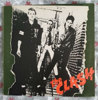 Clash - The Clash 1977 Uk Pressing Cbs Records S Cbs 82000