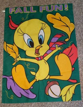 Vintage 1999 Looney Tunes Tweety Bird Fall Fun Decorative Flag 29 " X 40 "