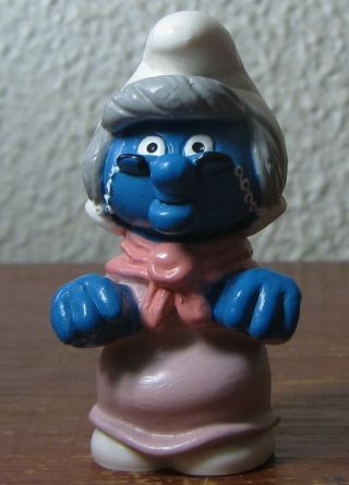 Smurfs - 20408 - Nanny / Grandma Smurfette