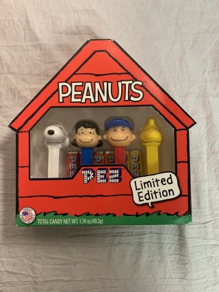 Snoopy Peanuts Limited Edition Pez Gift Set Never Opened Dated 2015