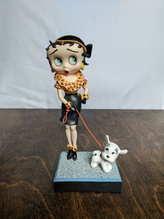Danbury Betty Boop Out For A Stroll Figurine
