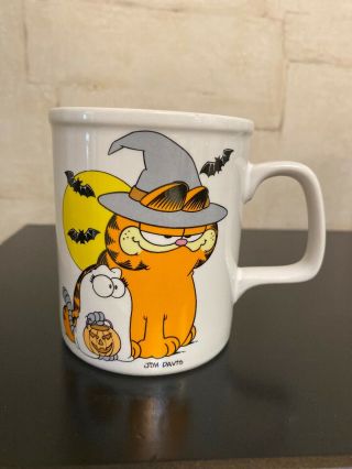 Vintage Garfield The Cat & Nermal Trick Or Treat Halloween Ceramic Mug Cup