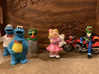 Applause Sesame Street Figurines Set Of 5 Miss Piggy,  Cookie Monster,  Kermit