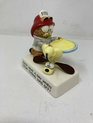 1983 Enesco Garfield Fireman Ceramic Figurine Catching Dog Bad Day Timing Figure