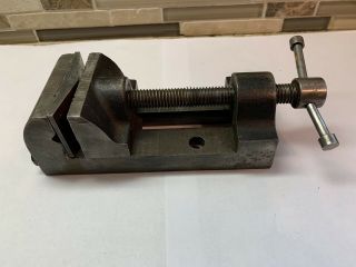 Vintage Yankee North Bros.  No.  990 Machinists Bench Swivel Jaw Drill Press Vise