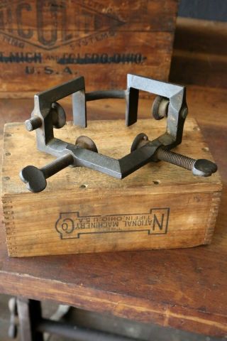 Vintage Machinist Vise Jewelers Watchmakers Antique Tool Blacksmith Cast Iron