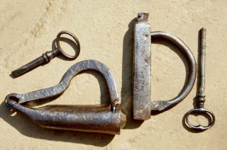 Two 17th Century French wrought iron padlocks and keys 2