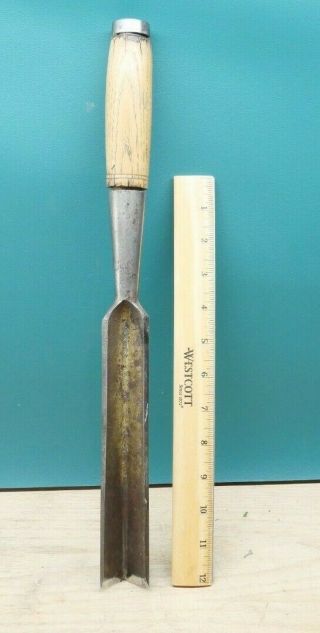 Old Woodworking Tools Vintage T.  H.  Witherby 1 " Corner Socket Chisel
