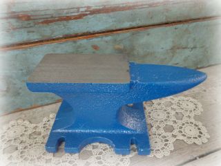 Small Steel Anvil Blacksmith Jewelers Crafting Bench Tool 10 Lb Blue