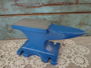 small steel anvil blacksmith jewelers crafting bench tool 10 lb blue 3