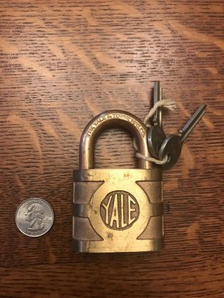 Vintage Brass Yale - Towne Padlock Lock Large (with Keys)