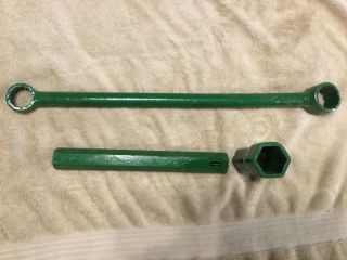 John Deere Tractor Rear Wheel Wedge Wrenches For 5020,  4320,  4020,  3020 & Etc.