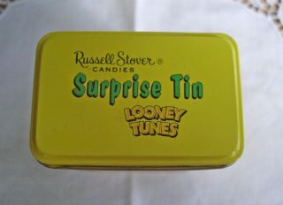 Russell Stover Candies Looney Tunes Wile E.  Coyote Road Runner Surprise Tin Box 3