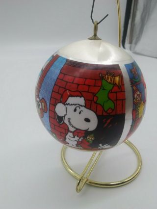 Vintage Christmas Peanuts Schulz Snoopy Charlie Brown Satin Ball Ornament 1978 3