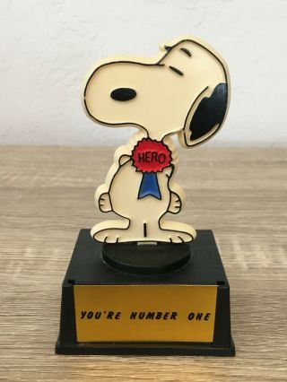 2 Vintage Snoopy Trophies Aviva You’re Number One Hero World ' s Greatest 1970 - 72 2