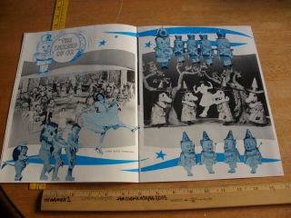 The Wizard Of Oz Ice Capades Program John H.  Harris 1961 Vintage