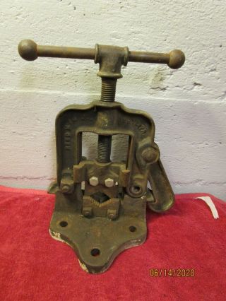 Vintage Reed Pipe Vise No.  71 Erie Pa Pipe Bench Truck Mount Barn Shop