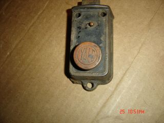 Vintage Yale Deadbolt Lock W/No Key PATENTED FEB.  11,  1896 2