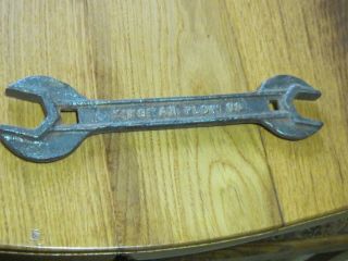 Old Antique Vtg Kingman Plow Co Farm Wrench Tool Tractor Implement Peoria Il Usa