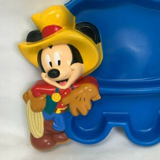 Mickey Mouse Cowboy Chuck Wagon Collectors Plate E8 2