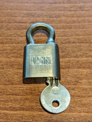 Vintage U.  S.  N Usn Independent Lock Co Brass Us Navy Push Key Padlock