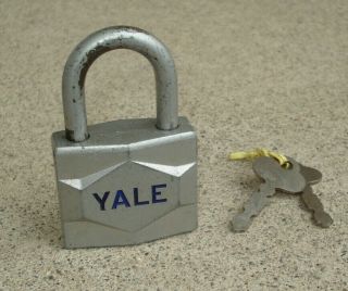 Vintage Yale Padlock Lock W/ 2 Keys Unusual Geometric Design Blue Lettering