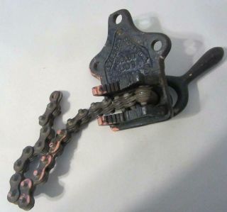 Vintage American Pipe Tool Co.  Chain Vise No.  1