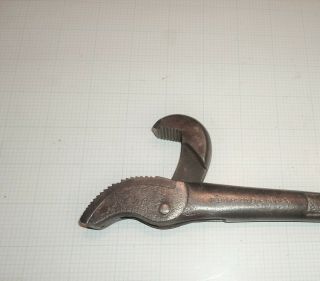 VINTAGE REED MFG. ,  CO.  SPRING LOADED SPANNER WRENCH 3