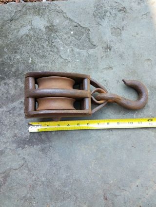 Antique Double Pulley Block And Tackle Cast Iron