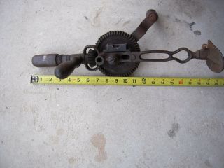 Vintage Antique Millers Falls No.  12 Hand Crank Drill With Breast Shoulder Plate