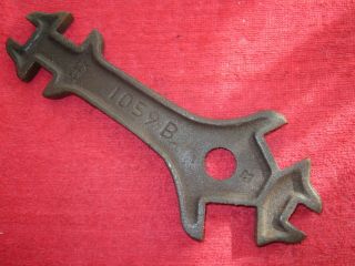 Antique Ihc International Harvester 1059b Wrench Farm Tractor Implement Tool