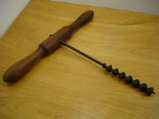 Primitive Antique T Handle Wood Auger Barn Beam Hand Drill 1 In Bore Tight Bit