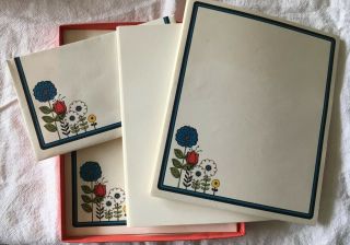 Vintage Red White Blue Stationery Sheets & Matching Flowers Outside Envelopes