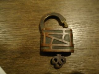 Ne Plus Ultra Pad Lock With Key / Art Deco 3