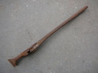 BROWN FENCE COMPANY - ANTIQUE CAST IRON BARBED WIRE FENCE STRETCHER FARM TOOL GD 3