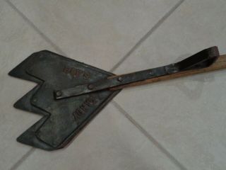 VINTAGE ANTIQUE ELY ' S DANDY HAY BAIL CUTTER TOOL CABIN DECOR RUSTIC FARM 3
