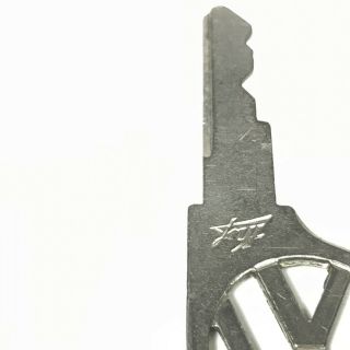 vintage vw Volkswagen key 2