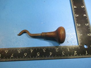 Vintage Cobblers Wooden Handle Craft Tool Leather Sewing Shoemaker Small VS20J10 3