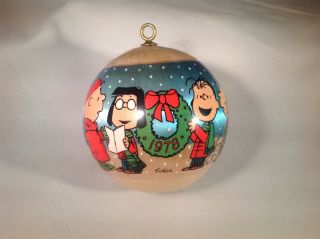 Vintage 1978 Christmas Peanuts Schulz Snoopy Charlie Brown Satin Ball Ornament