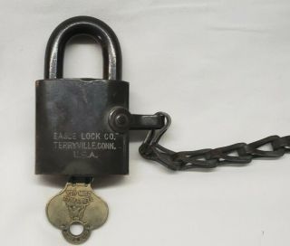 Vintage Usn Navy 2.  5 " Padlock With Key Eagle Lock Co Terryville Cn