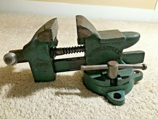 Vintage Littlestown No.  900 Iron Bench Vise - Opens To 3 - 1/2 " -