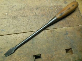 Vintage Federal 8 Wood Handle Slotted Screw Driver Old Carpenter Tool