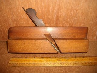 T627 Antique Wood Molding Plane Parker Hubbard & Co.  Conway Mass Edge Bead