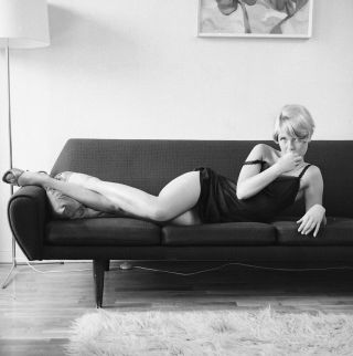 1960s Negative,  Sexy Blonde Pin - Up Girl Britt Jensen In Black Negligee T47196