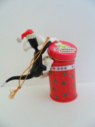 Looney Tunes Sylvester & Tweety Cookie Jar 1997 Christmas Ornament Warner Bros 2