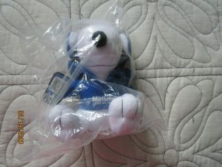 Met Life Snoopy Dog Plush W Head Phones 5.  5 Inches Tall In Plastic Bag
