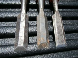 3 Vintage Stanley Handyman wood Chisels 3/4 Inch Blades Very Still Work 2
