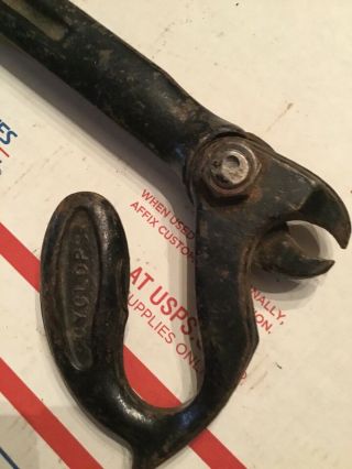 ANTIQUE CYCLOPS NAIL PULLER UNION HARDWARE CO.  USA 2