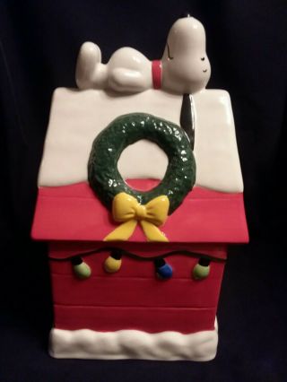 Hallmark - Charlie Brown Christmas Snoopy Treat Cookie Jar