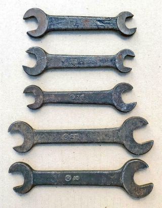 (5) 1920s - 30s Ford Motor Co / Moore Tool Kit Open - End Wrenches—model T A V - 8